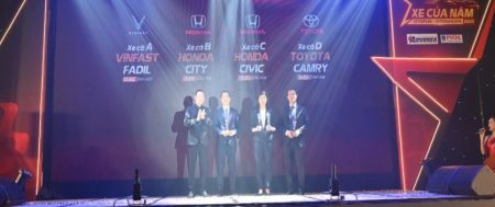 Honda City và Honda Civic nhận Giải thưởng “Xe của năm” phân khúc xe hạng B và phân khúc xe hạng C năm 2022